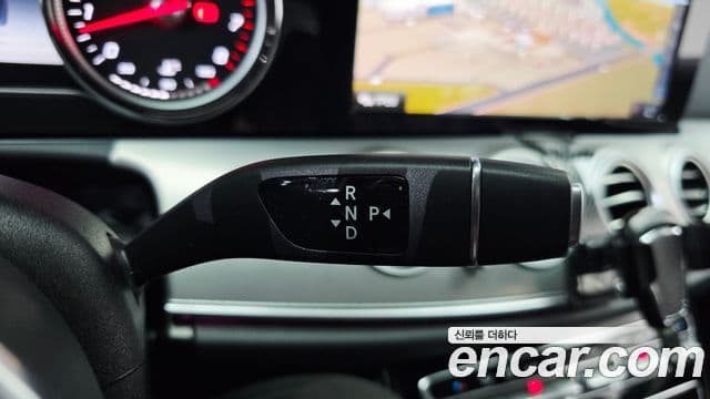 Mercedes-Benz E-Class 2018 — ფოტო 9/20