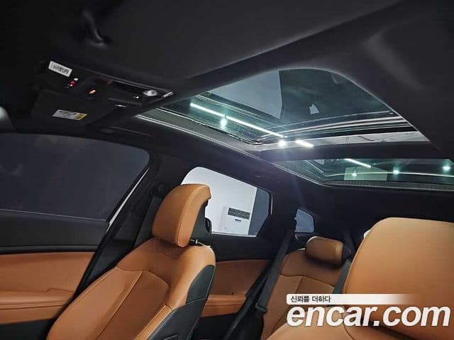 Kia Sportage 2021 — ფოტო 15/19