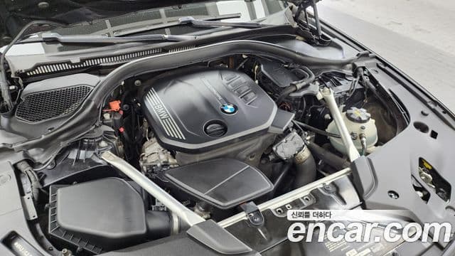 BMW 5 Series 2020 — фото 6 из 20