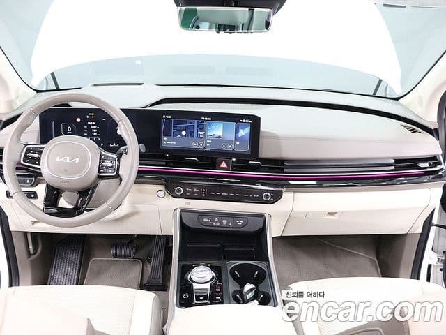 Kia Carnival 2024 — ფოტო 5/20