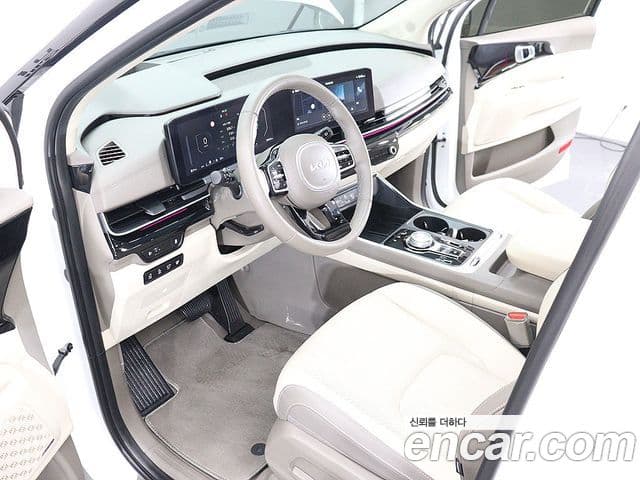 Kia Carnival 2024 — ფოტო 6/20