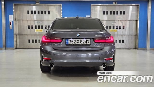 BMW 3 Series 2022 — Şəkil 3/20