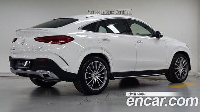 Mercedes-Benz GLE-Class 2025 — ფოტო 2/17
