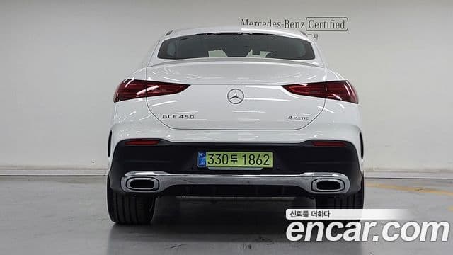 Mercedes-Benz GLE-Class 2025 — ფოტო 4/17