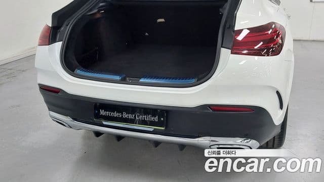 Mercedes-Benz GLE-Class 2025 — ფოტო 11/17