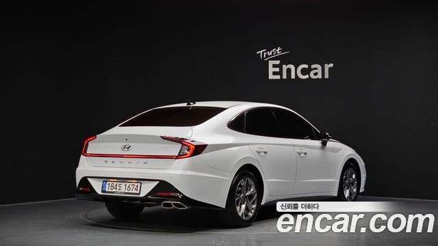Hyundai Sonata 2021 — ფოტო 2/20