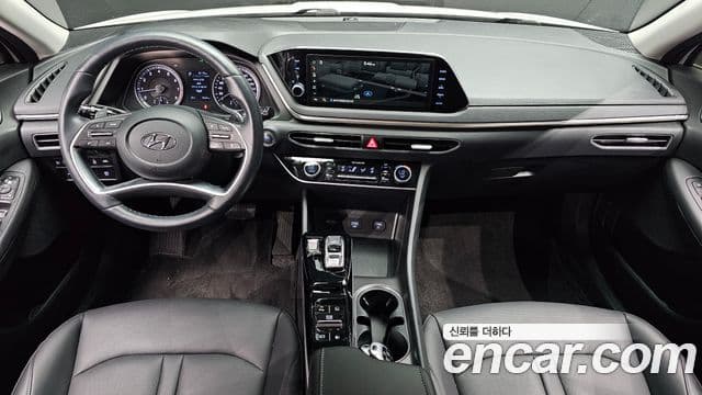 Hyundai Sonata 2021 — ფოტო 7/20