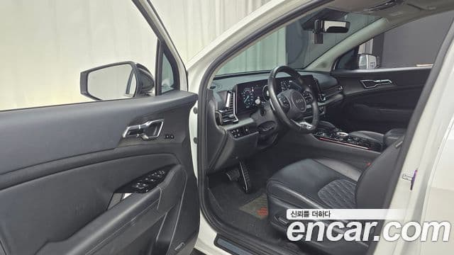 Kia Sportage 2022 — фото 10 из 20
