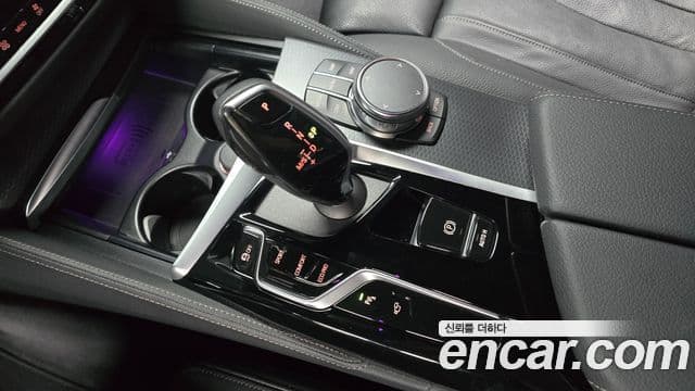 BMW 5 Series 2023 — ფოტო 9/20