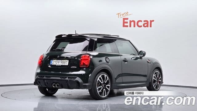 Mini Cooper S 2022 — ფოტო 2/20