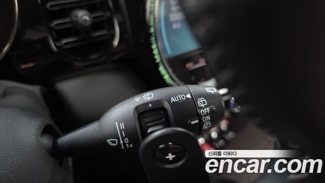 Mini Cooper S 2022 — ფოტო 20/20