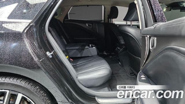 Kia K8 2025 — фото 11 из 20