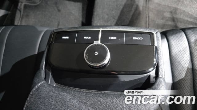 Kia K8 2025 — фото 16 из 20
