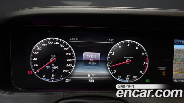 Mercedes-Benz S-Class 2019 — Фото 8/20