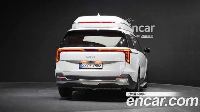 Kia Carnival 2024 — ფოტო 4/20