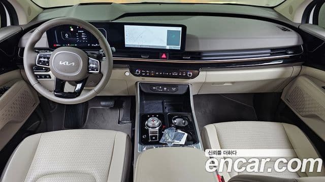 Kia Carnival 2024 — ფოტო 7/20