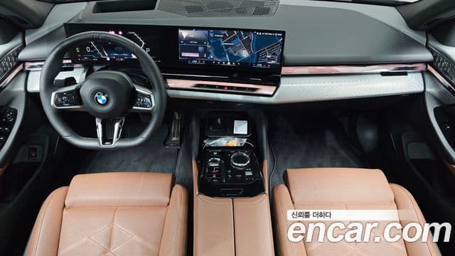 BMW 5 Series 2025 — ფოტო 7/20
