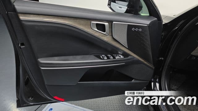 Kia K8 2021 — Photo 29/31