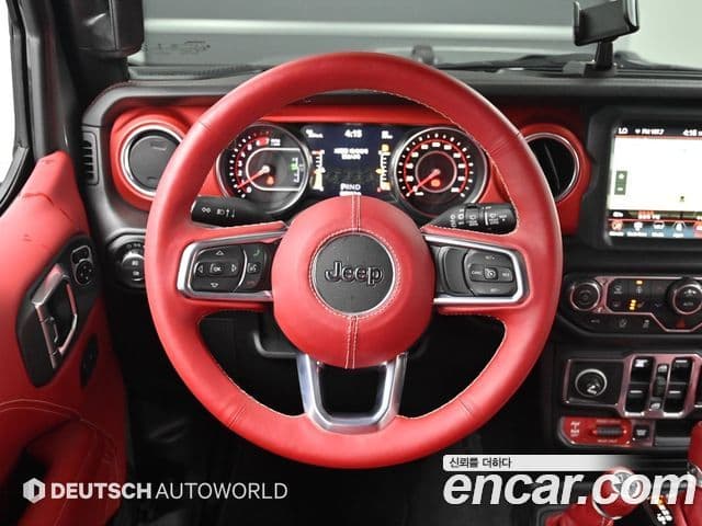 Jeep Wrangler 2020 — Photo 16/20