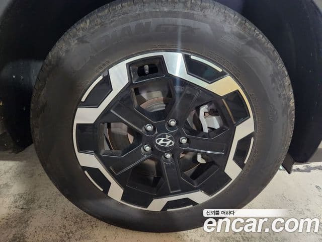 Hyundai Santa Fe 2023 — Şəkil 4/19