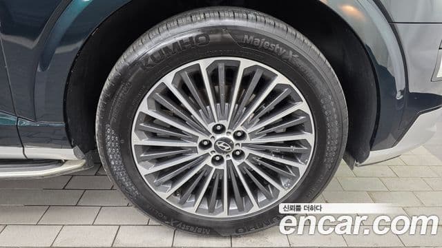 Hyundai Palisade 2025 — Photo 24/32