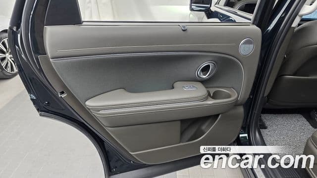 Hyundai Palisade 2025 — Photo 1/32
