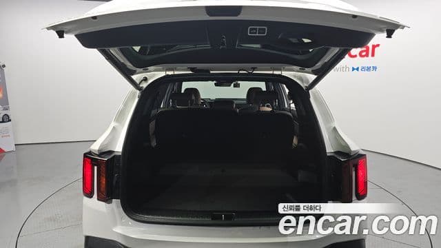 Kia Sorento 2023 — фото 20 из 20