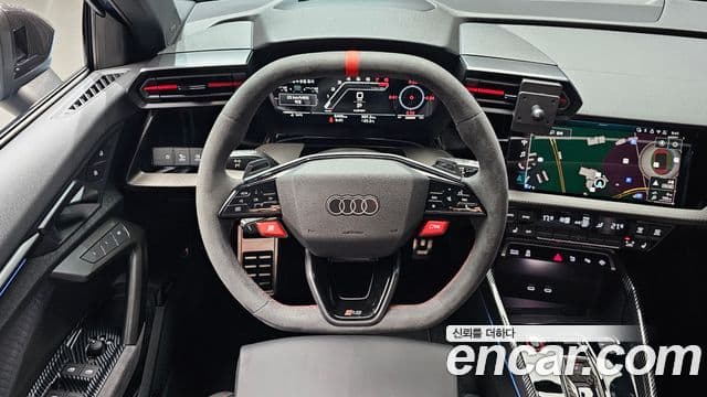 Audi RS3 2025 — Photo 26/32