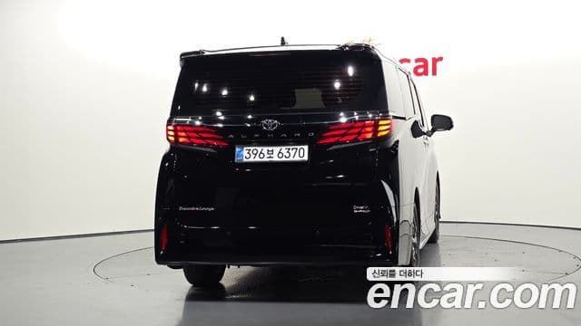 Toyota Alphard 2025 — ფოტო 4/20