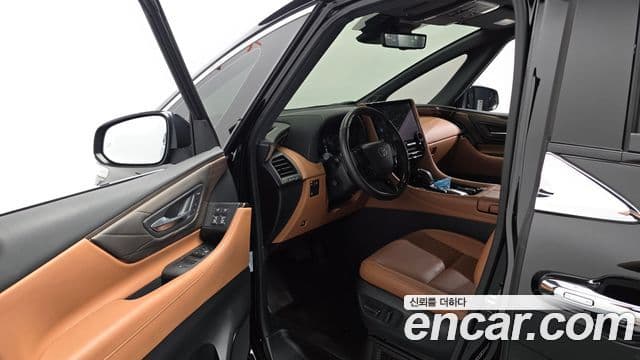 Toyota Alphard 2025 — ფოტო 10/20