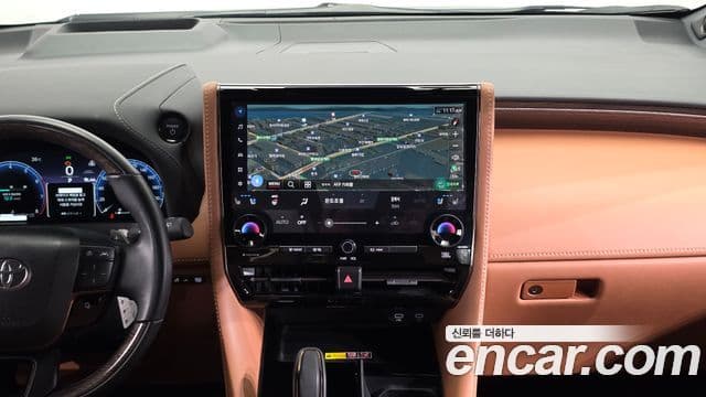 Toyota Alphard 2025 — ფოტო 14/20