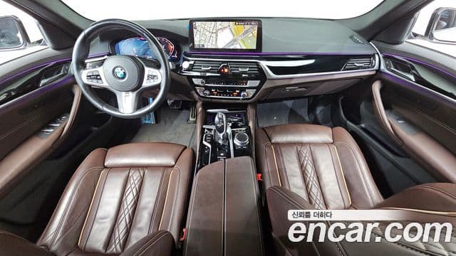 BMW 5 Series 2021 — Фото 7/20