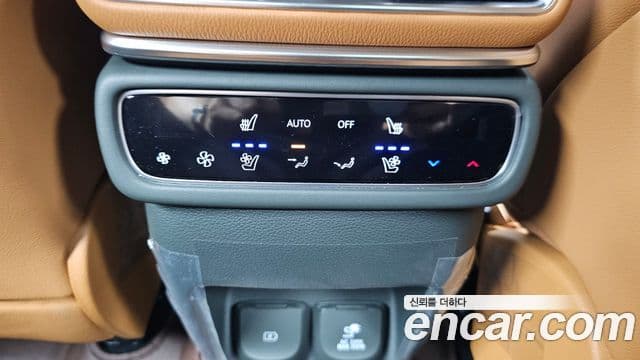 Genesis GV80 2024 — ფოტო 21/33