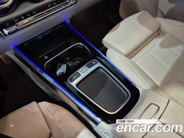 Mercedes-Benz EQB 2026 — ფოტო 9/20