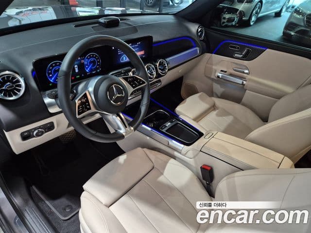 Mercedes-Benz EQB 2026 — ფოტო 16/20