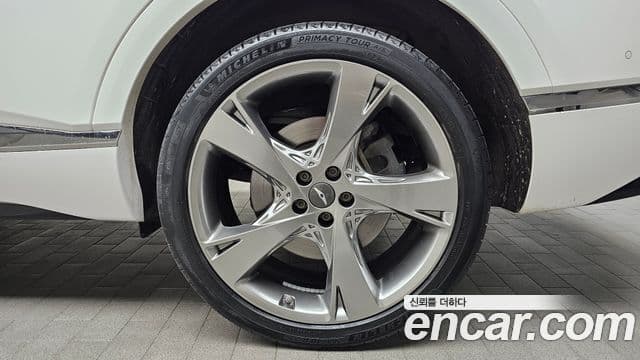 Genesis GV80 2021 — ფოტო 14/32
