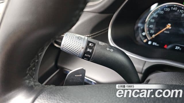 Genesis GV80 2021 — ფოტო 19/32