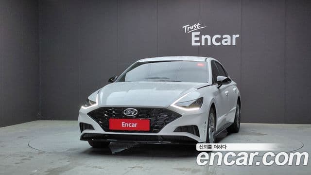 Hyundai Sonata 2022 — ფოტო 3/20