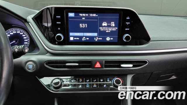 Hyundai Sonata 2022 — ფოტო 13/20