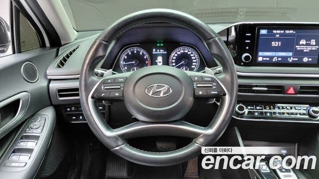 Hyundai Sonata 2022 — фото 14 из 20