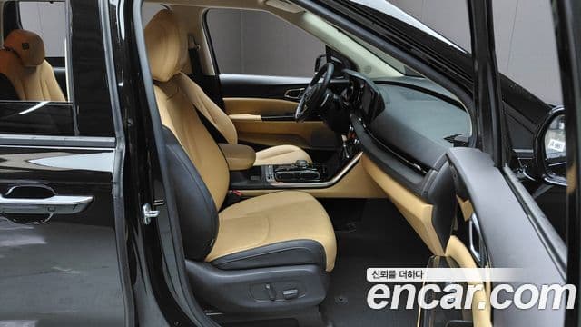 Kia Carnival 2022 — Şəkil 10/20
