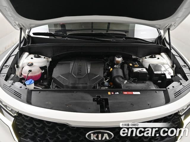 Kia Sorento 2021 — Фото 5/20