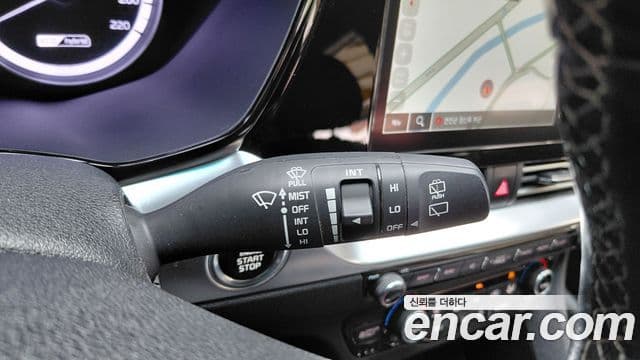 Kia Niro 2021 — ფოტო 20/20