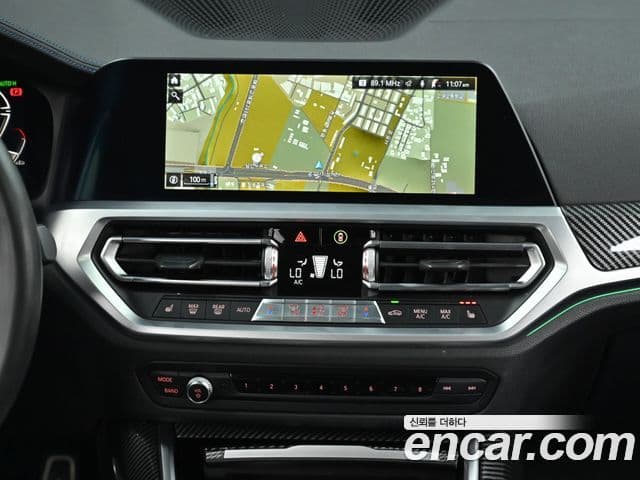 BMW 3 Series 2020 — ფოტო 13/20