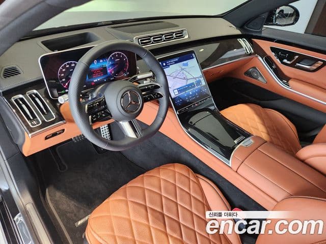 Mercedes-Benz S-Class 2025 — Фото 12/20