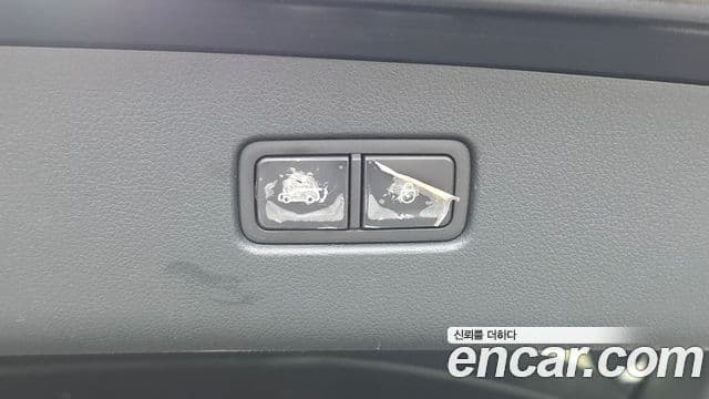 Genesis GV70 2022 — Photo 13/32