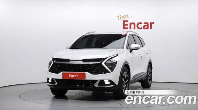 Kia Sportage 2023 — Фото 3/20