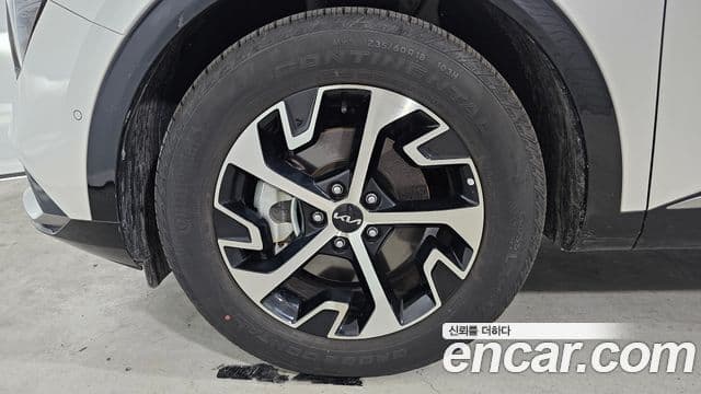 Kia Sportage 2023 — Фото 5/20