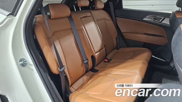 Kia Sportage 2023 — Фото 12/20