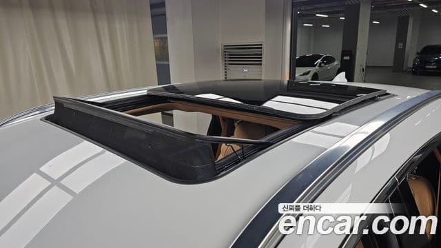 Genesis GV80 2023 — Şəkil 30/35
